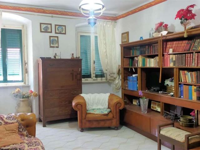 Appartamento in vendita di 135 m² in Via Guglielmo Oberdan, 92