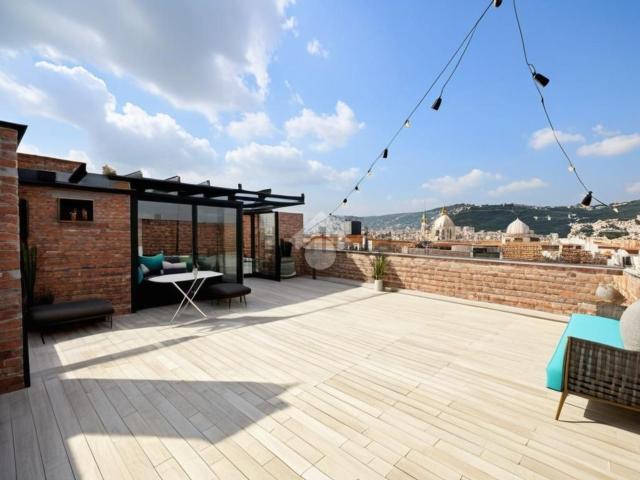 Appartamento in vendita di 135 m² in Via Dante Alighieri, 4