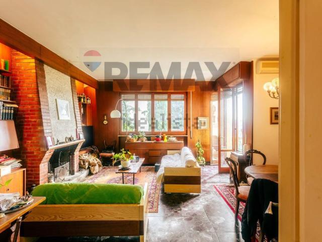 Appartamento in vendita di 135 m² in Via della Pastorella, 41