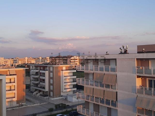 Appartamento in vendita di 135 m² in Via Pino Daniele