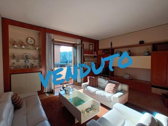 Appartamento in vendita di 135 m² in Via Enrico Butti, 4