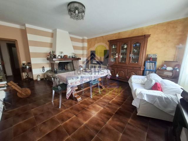 Appartamento in vendita di 135 m² in Via Enrico Fermi