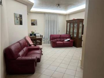 Appartamento in vendita di 135 m² in Via Etna