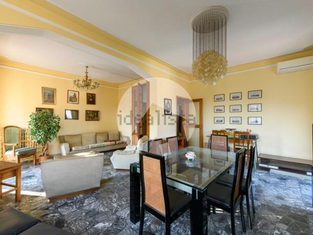 Appartamento in vendita di 135 m² in Via Fabio Filzi, 2