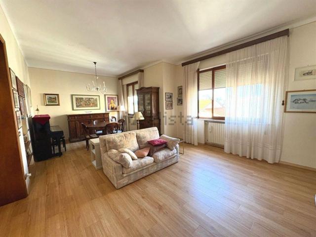 Appartamento in vendita di 135 m² in Via Fiume