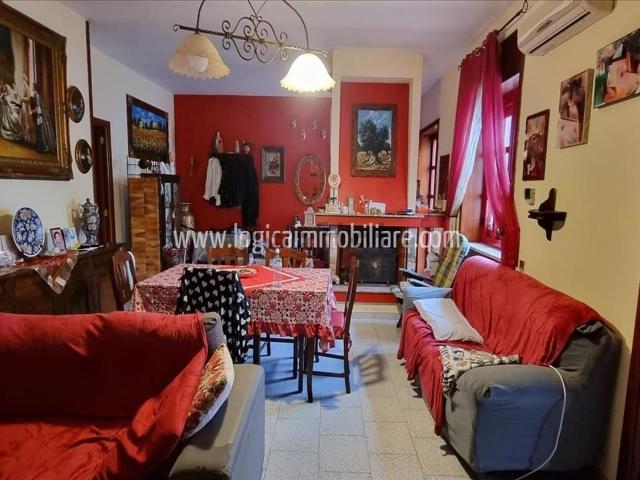 Appartamento in vendita di 135 m² in Via Filippo Turati