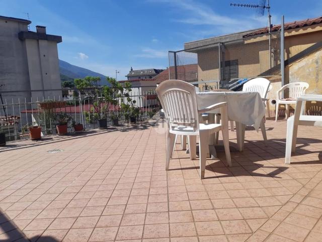 Appartamento in vendita di 135 m² in Via Francesco Solimena, 93