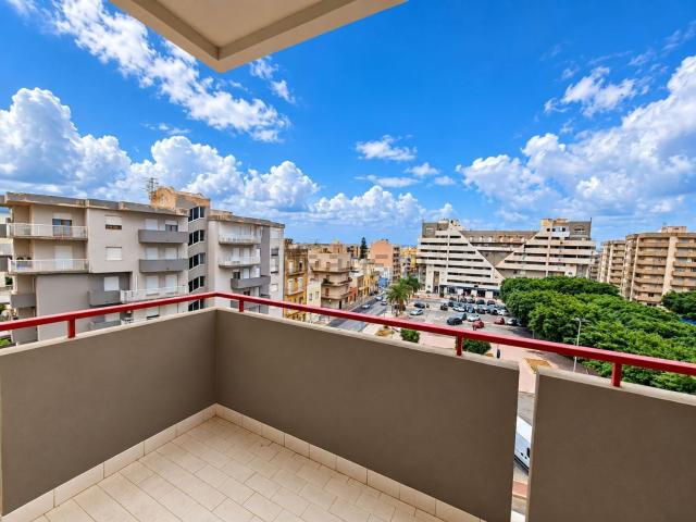 Appartamento in vendita di 135 m² in Via IV Novembre, 2