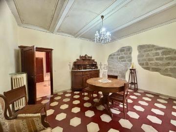 Appartamento in vendita di 135 m² in Via Jacopo Guidi