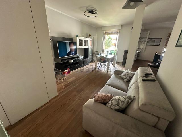 Appartamento in vendita di 135 m² in Via Ludovico Ariosto