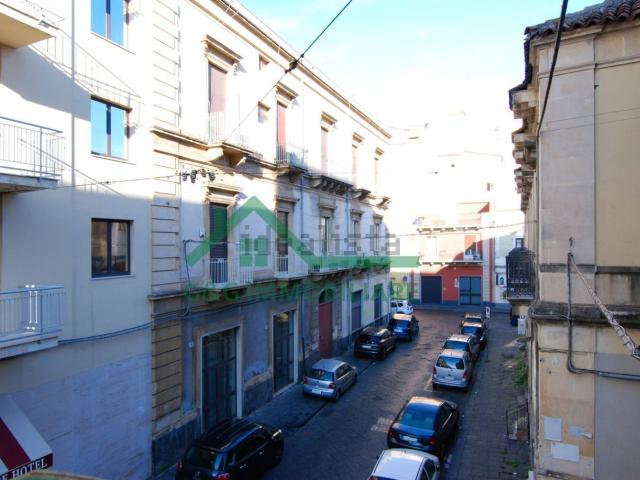 Appartamento in vendita di 135 m² in Via Luigi Capuana