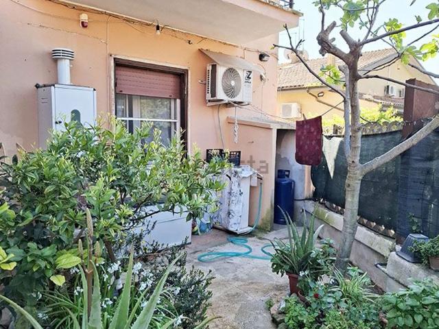 Appartamento in vendita di 135 m² in Via Luigi Pietracqua