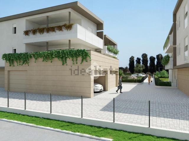 Appartamento in vendita di 135 m² in Via Monsignor Giuseppe Arena, 1