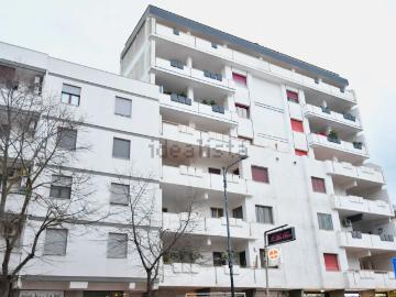 Appartamento in vendita di 135 m² in Via Montebello