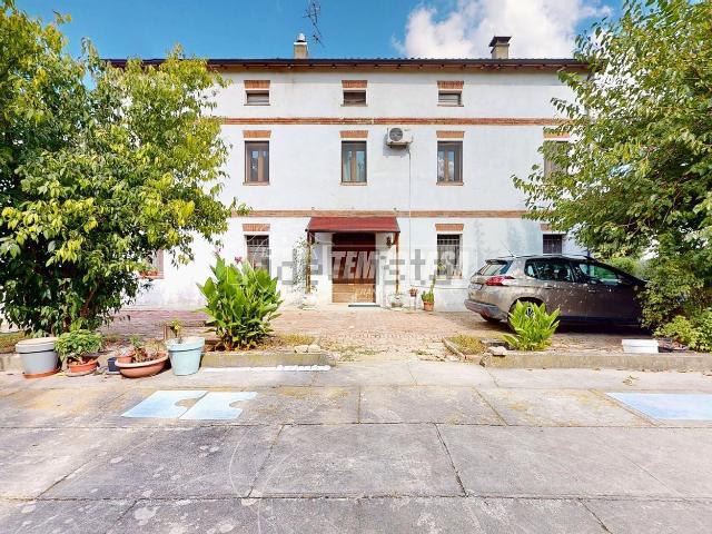 Appartamento in vendita di 135 m² in Via Morene, 16