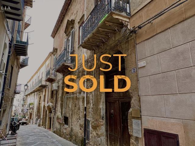 Appartamento in vendita di 135 m² in Via Nicola Botta