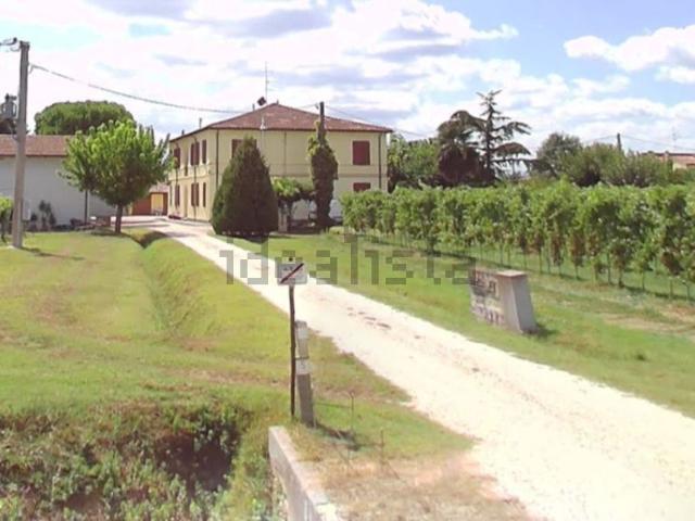 Appartamento in vendita di 135 m² in Via San Pier Laguna