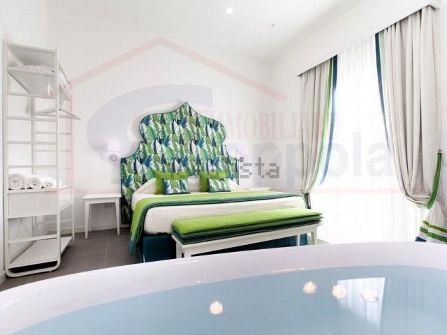 Appartamento in vendita di 135 m² in Via Santa Maria della Pietà, 8