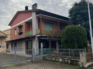 Appartamento in vendita di 135 m² in Via Sicilia