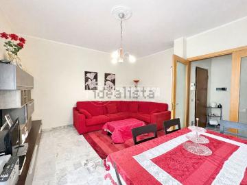 Appartamento in vendita di 135 m² in Via Statale