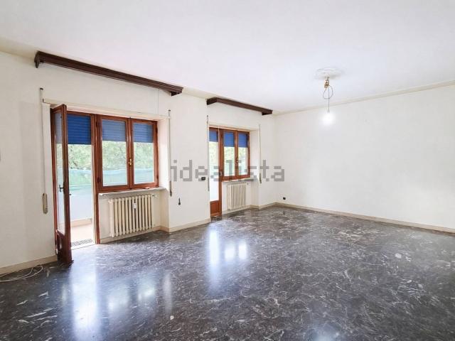 Appartamento in vendita di 135 m² in Via Pomposa