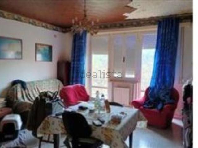 Appartamento in vendita di 135 m² in Via Papa Giovanni XXIII