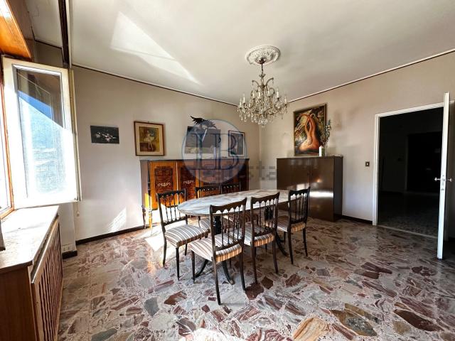 Appartamento in vendita di 135 m² in Via Papa Giovanni XXIII, 3