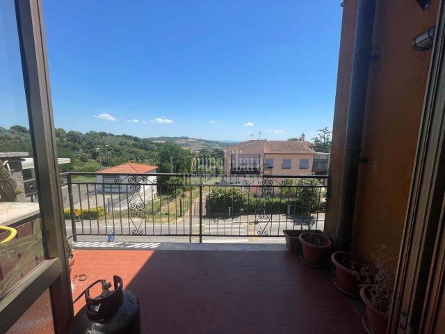 Appartamento in vendita di 144 m² in Via Paride Pascucci