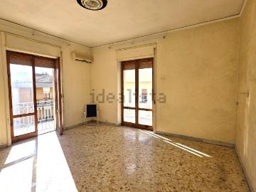Appartamento in vendita di 135 m² in Via R. Kennedy, 8