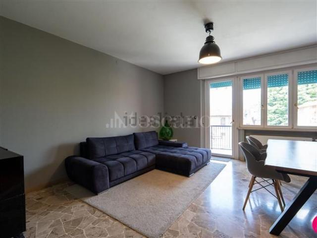 Appartamento in vendita di 135 m² in Via Roggiuzzole