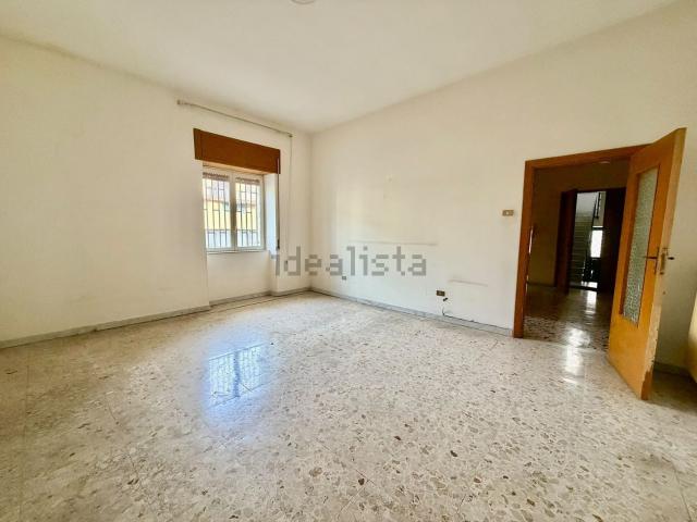 Appartamento in vendita di 135 m² in Via Torino, 9