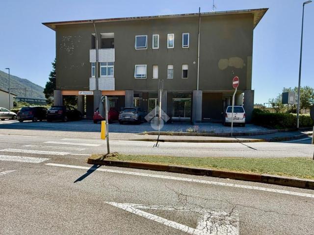 Appartamento in vendita di 135 m² in Via Trasaghis, 7