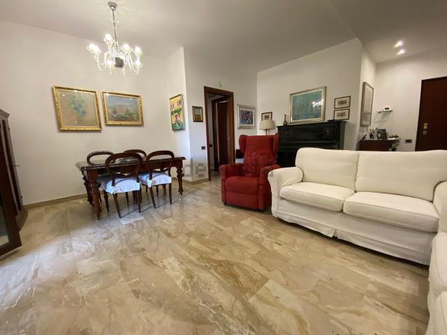Appartamento in vendita di 135 m² in Via Trieste