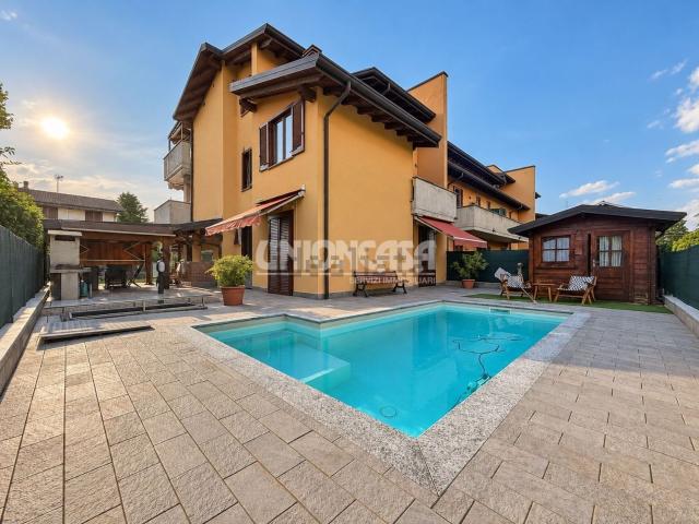 Appartamento in vendita di 135 m² in Via Trieste