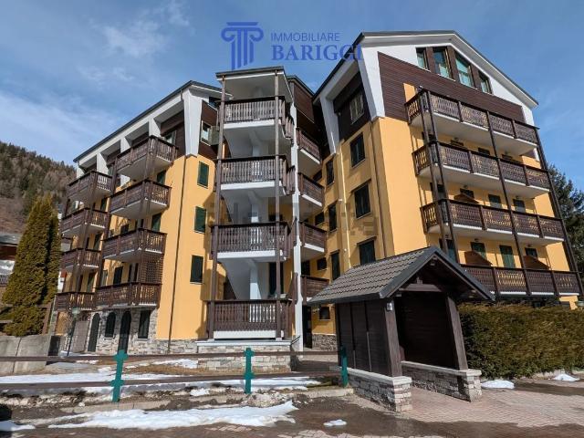 Appartamento in vendita di 135 m² in Via Valeriana, 266