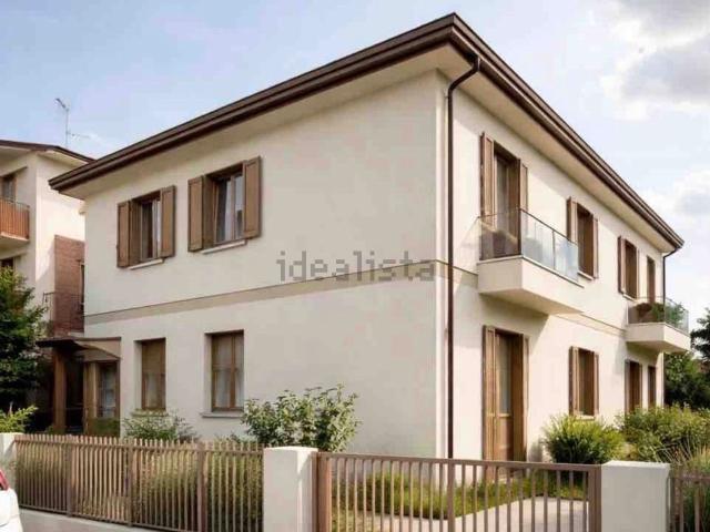 Appartamento in vendita di 135 m² in Via Vittorio Cipelli