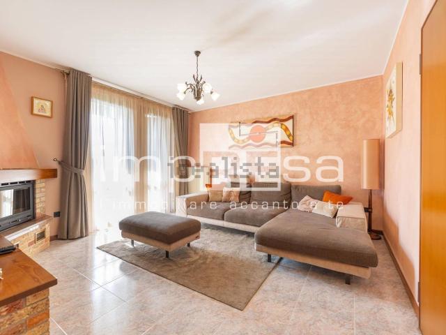 Appartamento in vendita di 135 m² in Via Villanova