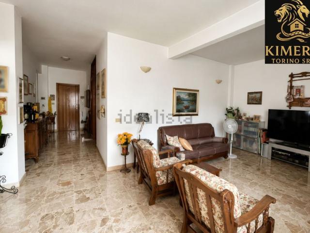Appartamento in vendita di 135 m² in Via XXV Aprile, 2