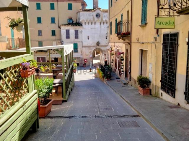 Appartamento in vendita di 135 m² in Via XX Settembre, 4