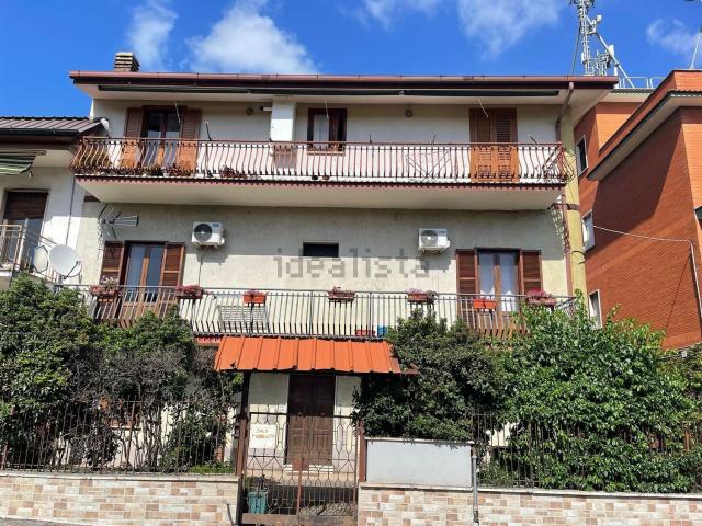 Appartamento in vendita di 135 m² in Viale dell&apos Unione, 63