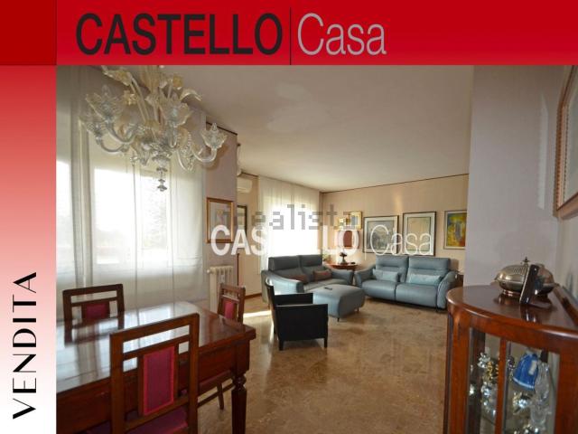 Appartamento in vendita di 135 m² in Viale Italia