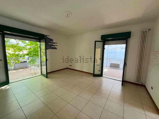 Appartamento in vendita di 135 m² in Viale Mantova, 16