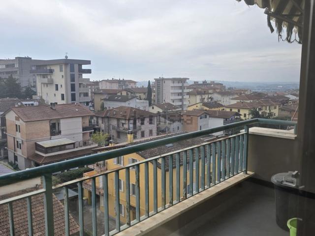 Appartamento in vendita di 135 m² in Viale San Sisto