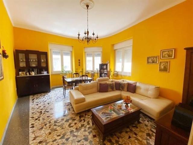 Appartamento in vendita di 135 m² in Vico II XX Settembre