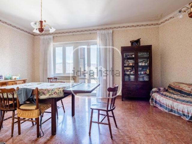 Appartamento in vendita di 135 m² in Vicolo San Morello, 72