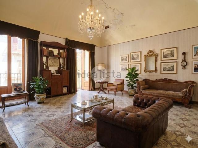 Appartamento in vendita di 135 m² in Corso VI Aprile, 240