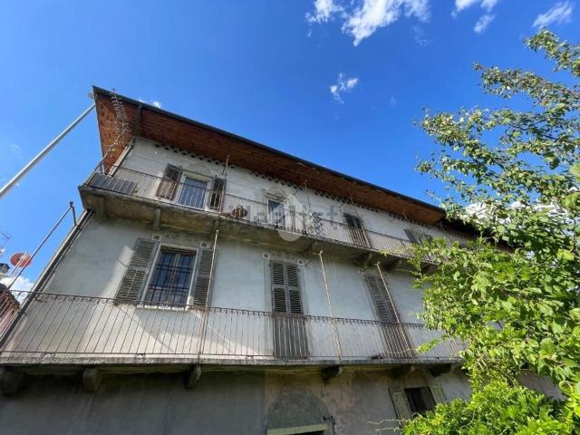 Appartamento in vendita di 135 m² in Frazione Signayes, 50