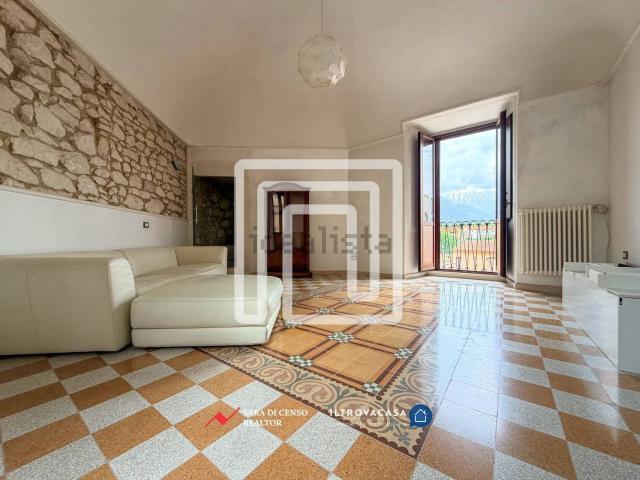 Appartamento in vendita di 135 m² in Largo Palizze, 19