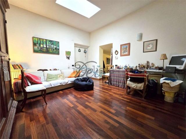 Appartamento in vendita di 135 m² in Piazza Bernardini