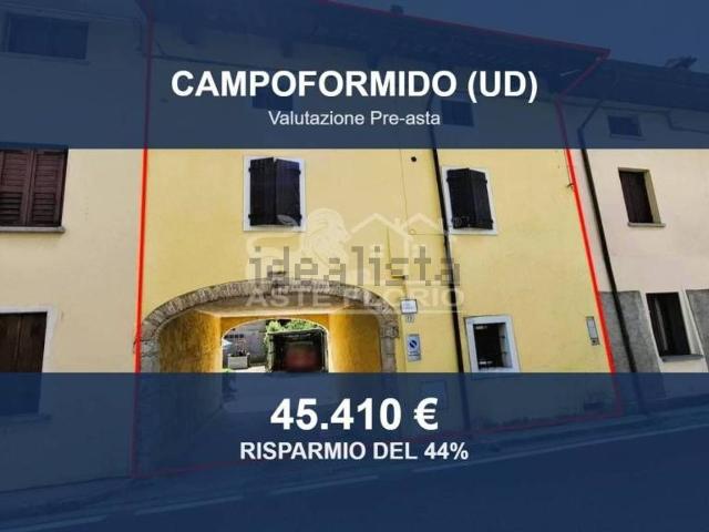 Appartamento in vendita di 136 m² in Via Caterina Percoto, 13